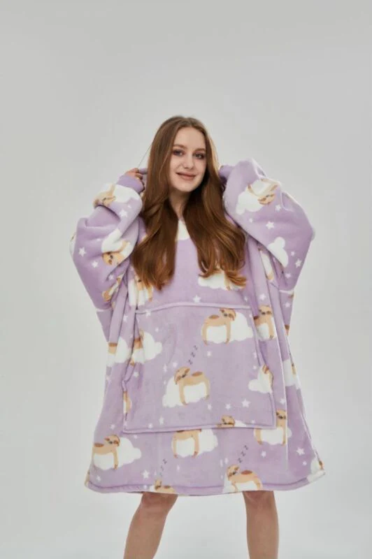 Oversized Winter Hoodie Blanket - Image 6