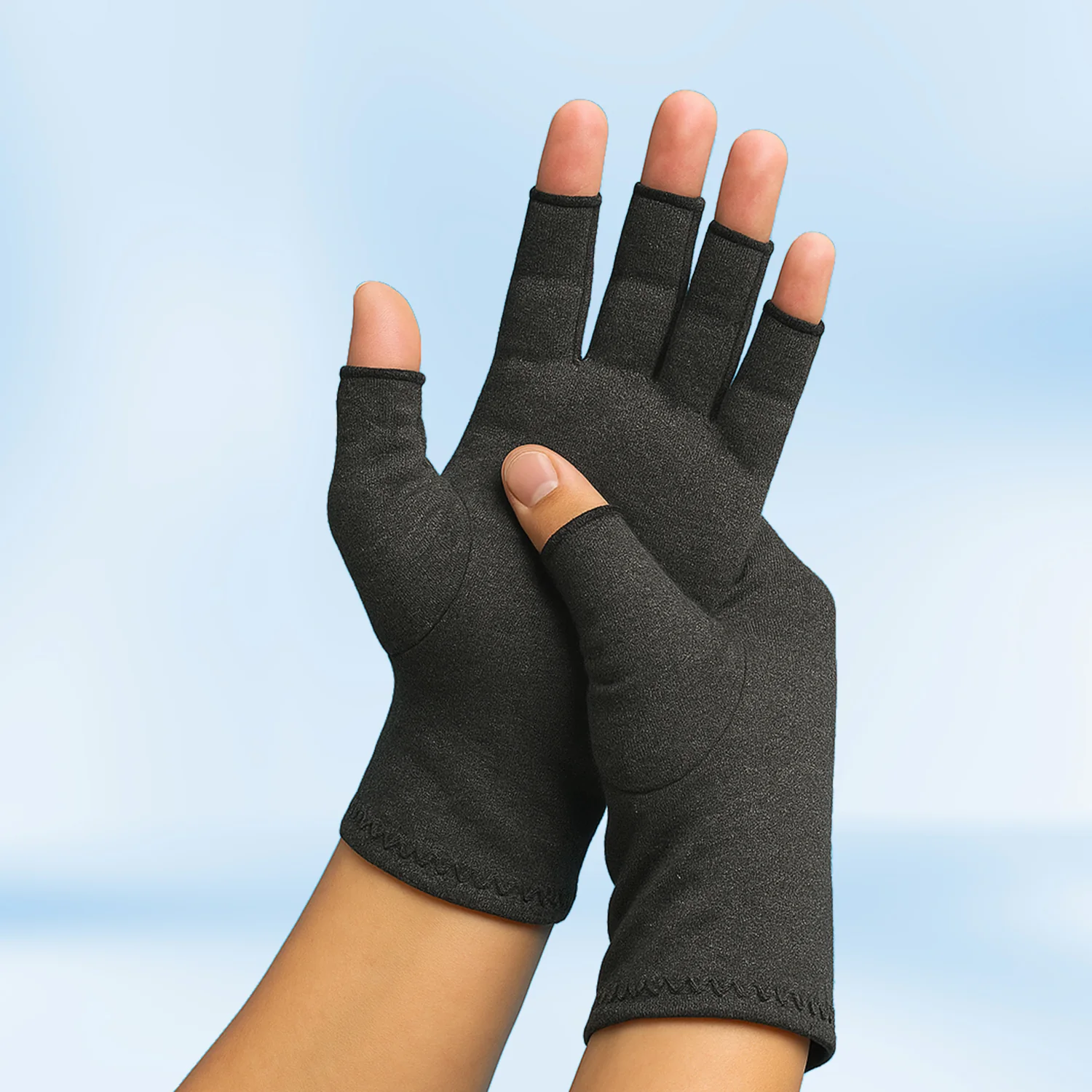 Pain Relief Therapeutic Heat Gloves - Image 8