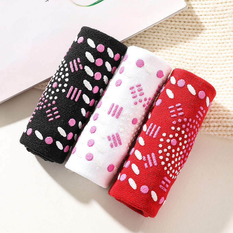 SockEase Self-Heating Magnetic Socks - Image 8